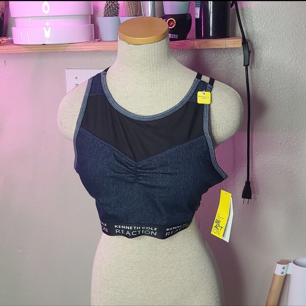 Kenneth Cole Reaction Sports Bra